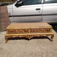 میز چوب گردو محکم با شیشه 5 میل