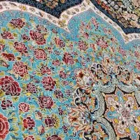 دو عدد قالی و یک فریزر پارس و تخت خواب|یخچال و فریزر|بم, |دیوار