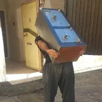 کارگراسباب کشی هستم دلسوز وحرفه ای