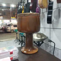 تنبک حلمی|سازهای سنتی|بوشهر, |دیوار