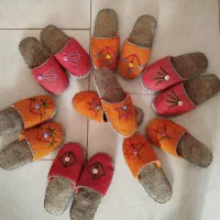 پاپوش های نمدی فروش به صورت تک و عمده