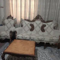 مبل استیل نه نفره همراه با جلو مبلی ومیز عسلی