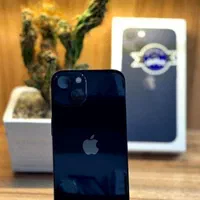 اپل iPhone 13 با حافظهٔ ۲۵۶ گیگابایت
