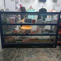 ویترین شیشه ای و ام دی آف