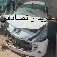 خودرو تصادفی