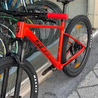 اسکات اسکیل ۹۷۰ رنگ قرمز