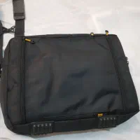 کیف لپ تاپ دانشجویی|کیف، کفش، کمربند|اشتهارد, |دیوار