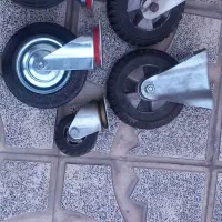 ۴ عدد چرخ گردان بزرگ یک عدد کوچک|ابزارآلات|قرچک, مهدیه|دیوار