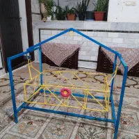 گهواره فلزی