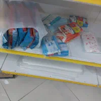 حراج کاغذ چسب دار لیبن زن دستی|ظروف نگهدارنده، پلاستیکی، یکبارمصرف|شیراز, تندگویان|دیوار