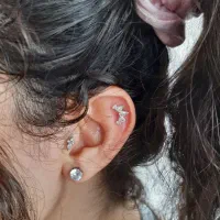 اکسسوری + نصب پیرسینگ|زیورآلات و اکسسوری|قشم, |دیوار