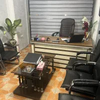 فروش اثاثه اداری میز و صندلی و سیستم مداربسته