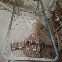 تخت آهنی