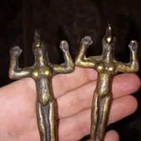 دوعددمجسمه.ارث.مادرم