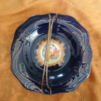 شیرینی خوری سرمه ای