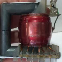 فروش یک عدد ترانس های ولتاژ