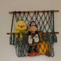 نگهدارنده عروسک