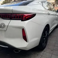کی‌ام‌سی جی7 سفید صفر مدل ۱۴۰۴
