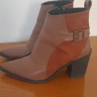 سایز ۳۸ چرم و مخمل