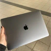 مک بوک پرو Makbook Pro 2019 i9با رم ۶۴
