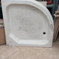 زیردوشی وکابین دوش نیم هلال