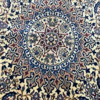 یک تخته قالی مربع نایین گل ابریشم ریز بافت بی نظیر|فرش|تهران, بازار|دیوار