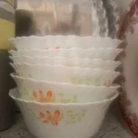 ۱۲ عدد کاسه ۱۲ عدد پیاله آرکوپال نو و۶ عدد خورشت