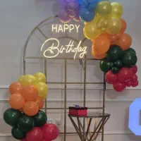 بادکنک با تم رنگین کمان