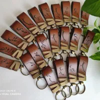 هدیه روز مرد دستبند جاکلیدی کارهای چرم طبیعی|بدلیجات|بیرجند, |دیوار