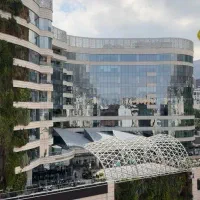 نیاوران ۱۰۷ متر اطلس مال سنداداری