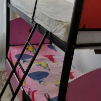 تخت دو طبقه فلزی