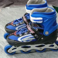 کفش اسکیت در حده نو دوماه نیست خریداری شده|دوچرخه، اسکیت، اسکوتر|بشاریات, |دیوار