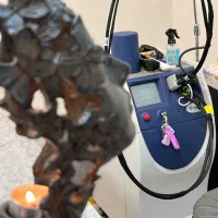 دستگاه لیزر غیرتماسی کندلا