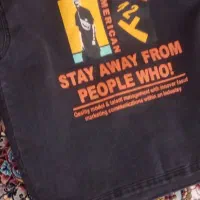 کت جین|لباس|فردوس (خراسان), |دیوار