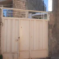 خانه ۱۳۰متری واقع در چادگان