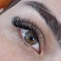 اکستنشن مژه . کاشت مژه . لیفت و لمینت مژه و ابرو