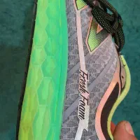 کفش اسپرت|کیف، کفش، کمربند|صدرا-فارس, فاز ۱|دیوار