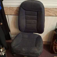 صندلی و میز کامپیوتر