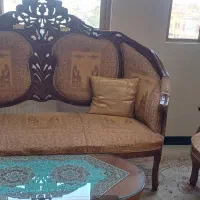 فروش دو دست مبل (سلطنتی و راحتی) با کمترین قیمت|مبلمان خانگی و میز عسلی|فولادشهر, B4|دیوار