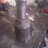 جک روغنی ۳۰تن