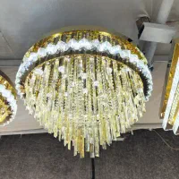 لوستر داخل کریستال