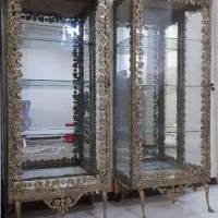 ویترین کاملا برنجی|بوفه، ویترین، کنسول|تهران, خاک سفید|دیوار