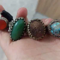 تعدادی انگشتر