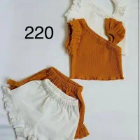 لباس بچگانه