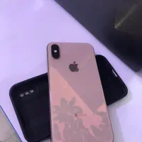 آیفون xs آیینه