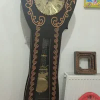 ساعت ایستاده کاملا سالم