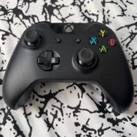 xbox one fat 1 TB|کنسول، بازی ویدئویی و آنلاین|اصفهان, باغ نگاره|دیوار