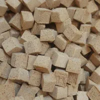 نیروی کار خانم برای کار در کارگاه تولیدی