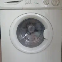 فروش فوری ماشین لباس‌شویی شویی ابسال