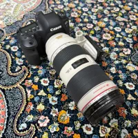 دوربین با دو لنز کنون 6d mark ii و لنز 70-200 و 50